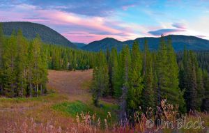 25  DG191--Sunrise-from-Hyalite-Dam--Pan-(6)-.jpg